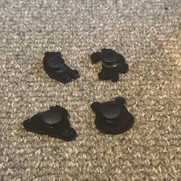 Disney 4 Pack Winnie The Pooh Jibbitz charms For Boys or Girls Crocs & Shoes - Picture 3 of 12